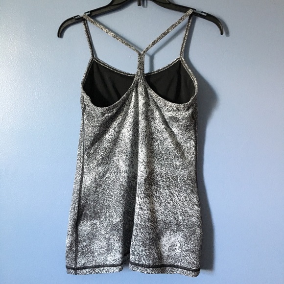 Lululemon Power Y Tank - Picture 2 of 3